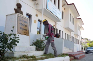 Menteşe Belediyesi’nden okullara destek 