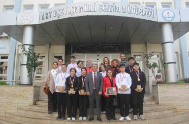 Menteşeli genç şefler, İstanbul’dan 11 madalya ile döndü 