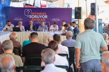Meram'da “Vatandaş Soruyor, Başkan Cevaplıyor” buluşmaları devam ediyor