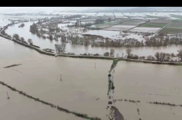 Meriç Nehri taştı, Subaşı’ndaki tarım arazileri sular altında kaldı 