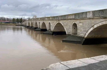 Meriç ve Tunca nehirlerinde su seviyesi yükseldi 