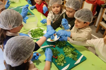 Merkezefendi Atatürk Bilim Merkezine minik öğrenciler ziyaret etti 