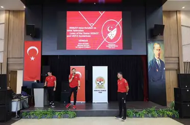 Merkezefendi’de futbolun yeni sezon kuralları konuşuldu