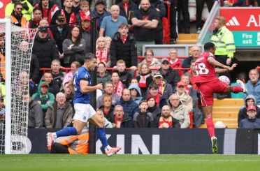 Merseyside derbisinde kazanan Liverpool 