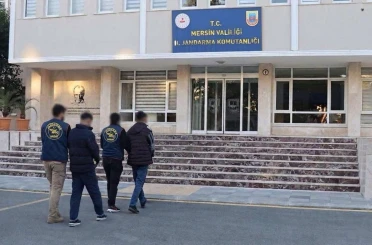 Mersin’de 2 hükümlü yakalanıp cezaevine gönderildi 