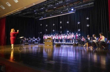 Mersin’de Çocuk Kampüsleri 29 Ekim coşkusunda tek yürek oldu 