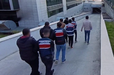 Mersin’de DEAŞ operasyonu: 3 tutuklama 