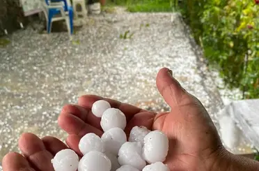 Mersin’de dolu yağışı etkili oldu
