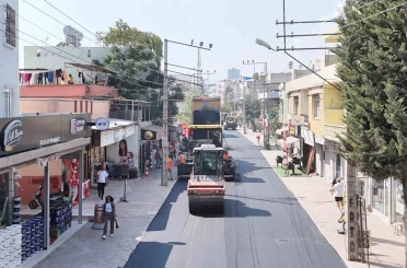 Mersin’de eskiyen caddeler yenileniyor