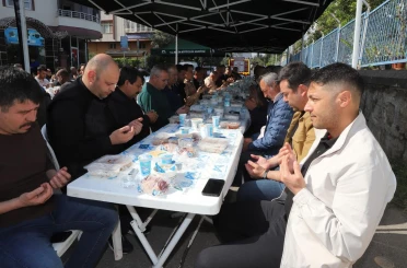 Mersin’de hayatını kaybeden itfaiyeci Çelikkaya yıl dönümünde anıldı 