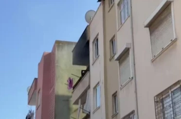 Mersin’de kiracı evi ateş verdi, mahalleli tepki gösterdi 
