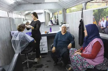 Mersin’de mobil kuaför hizmeti 40 bin 100 kişiye ulaştı

