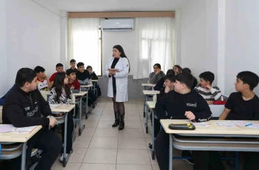 Mersin’de öğrencilere ücretsiz kurs ve 76 deneme desteği 