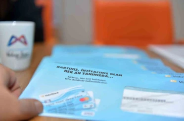 Mersin’de öğrenim yardımlarının ilk taksiti hesaplara yatırıldı 