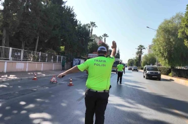 Mersin’de trafikte kameralı sıkı denetim: 10 günde bin 413 sürücü ceza yedi 
