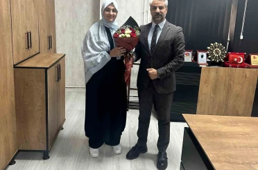 Meryem Sakman tüm soruları doğru yanıtlayarak Türkiye birincisi oldu 