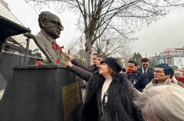 Meslektaşları Uğur Mumcu’yu ölümünün 33. yılında andı 