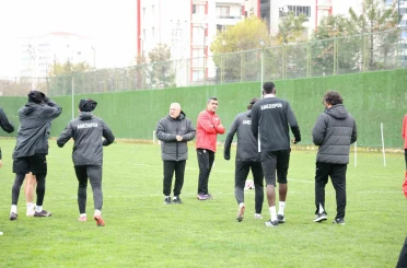 Mesut Bakkal: "Süper Lig’e çıkmak için çok az bir zamanımız kaldı" 