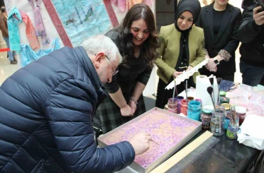 Mevlid-i Nebi’nin bin 500. yılına özel sergi büyük ilgi gördü 