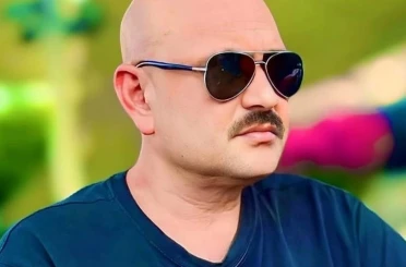 Mezarlıkta ağaca asılı halde bulundu 