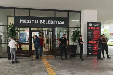"Mezitli Belediye Başkanı Tuncer, Yeni Parti ve medya kuruluşuna silahlı saldırı düzenlettirdi" iddiası
