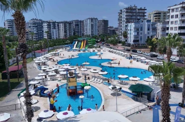 Mezitli Belediyesi Su Parkı yaz sezonuna kapılarını açtı 