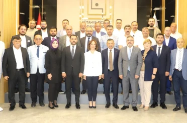 MHP heyetinden KUTSO’ya ziyaret: Kütahya’nın ekonomik geleceği için ortak istişare 