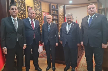 MHP lideri Bahçeli, Milli Dayanışma, Kardeşlik ve Demokrasi Komisyonu üyelerini kabul etti