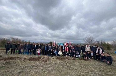 Mihalıççık’ta 100 fidan toprakla buluştu 