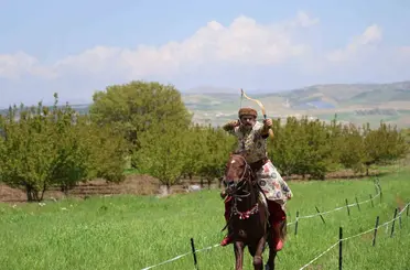 Milli atlı okçu Batuhan Bay, Avrupa Şampiyonası için İspanya’ya gidiyor