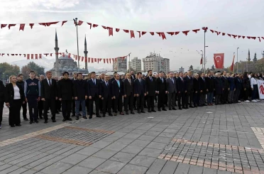 Milli Eğitim Müdürü Esen: "Erdemli bir topluma doğru giden yolda öğretmenin adanmışlığı, ideali çok önemli" 