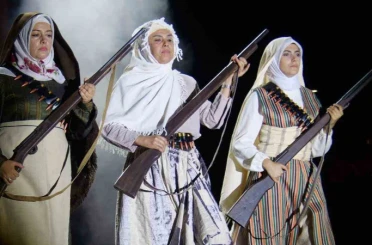 Milli mücadele kıyafetleri sergilendi 