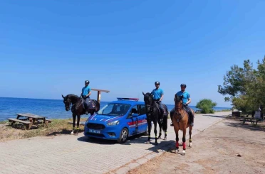Milli Park’ta Atlı Jandarma Timi göreve başladı 