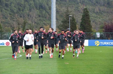 Milliler, Bulgaristan ve Gürcistan maçlarının hazırlıklarına başladı 