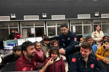 Minik öğrenciler 112’yi yerinde öğrendi 