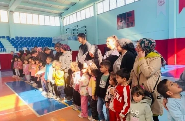 Minik öğrencilere trafik eğitimi 