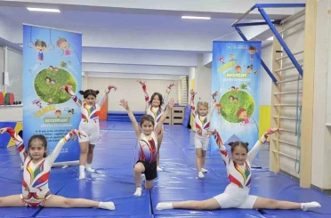 Minik sporcular eğlenerek öğreniyor