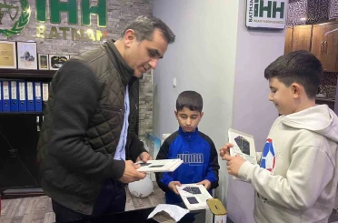 Minik yüreklerden yürek ısıtan çalışma 