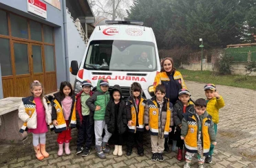 Minilere ağız ve diş sağlığı eğitimi 