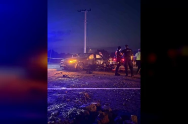 Motosiklet ile otomobil çarpıştı: 1 ölü 