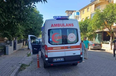 Motosiklet ile otomobil çarpıştı: 1 yaralı 