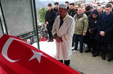 Motosiklet kazasında hayatını kaybeden astsubay, Ordu’da toprağa verildi 