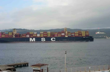 ’MSC Türkiye’ Çanakkale Boğazı’ndan geçti 