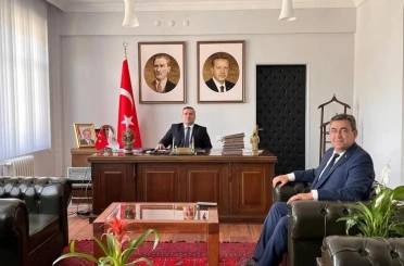 Müdür Dikmen’den Kaymakam Ünal’a hayırlı olsun dileği 