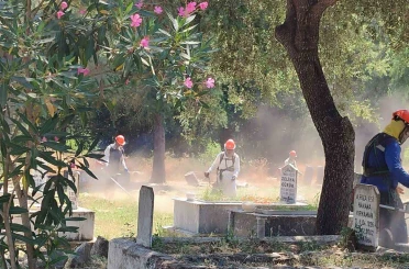 Muğla’da mezarlıklar temizleniyor 