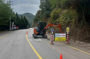 Muhtemel taşkınlara karşı V kanalları temizleniyor 