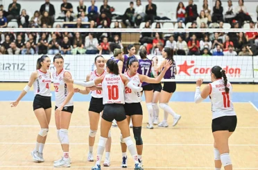 Muratpaşa Belediyespor çıkışta 