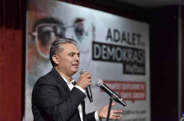 Muratpaşa’da aydınlığa adanmış bir panel 