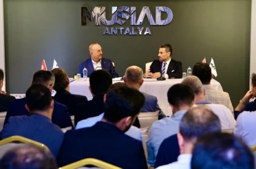 MÜSİAD’ın mesleki eğitim projelerine Çavuşoğlu’ndan övgü 