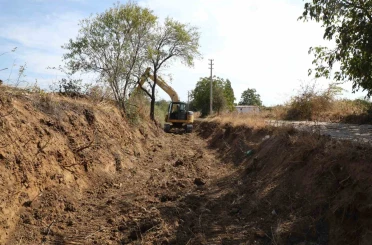 MUSKİ Ula ve Menteşe’de dere temizlik çalışmalarına devam ediyor 